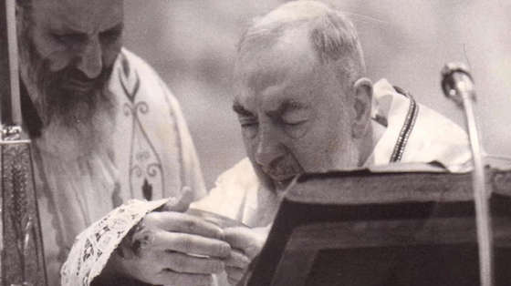 padrepio-tai-sao-cha-thanh-pio-da-tung-keo-dai-thanh-le-trong-3-gio